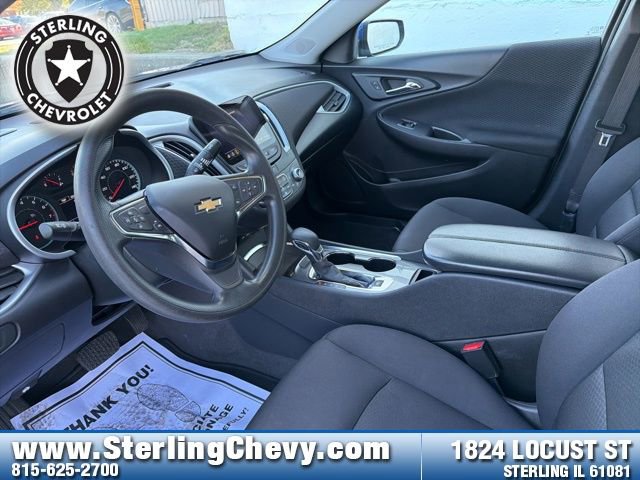 Used 2023 Chevrolet Malibu LT FWD image 10