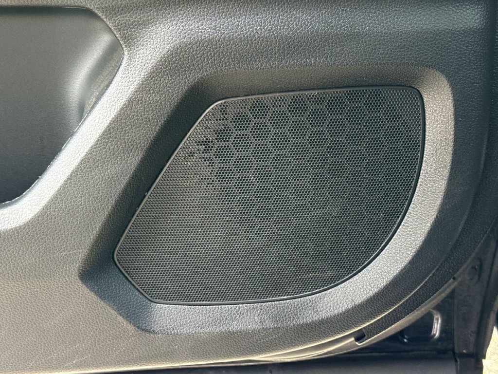 Used 2025 Honda Odyssey EX-L image 17