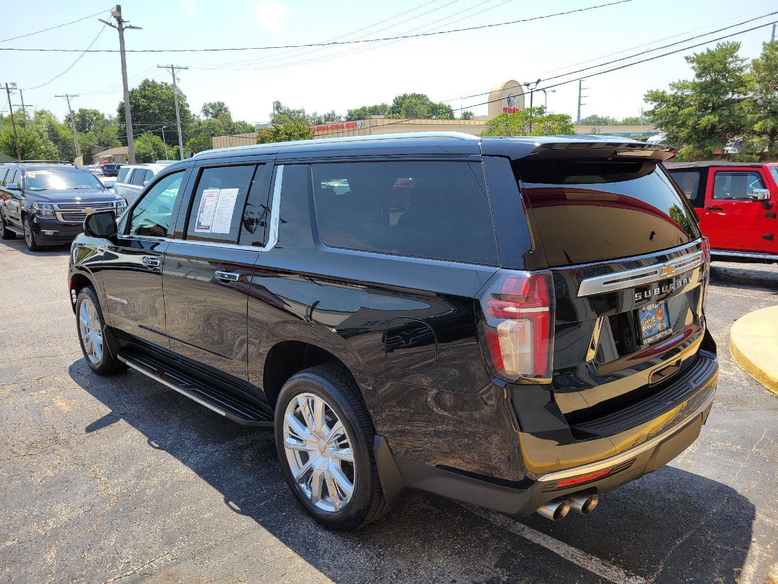Used 2021 Chevrolet Suburban High Country AWD/4WD image 27
