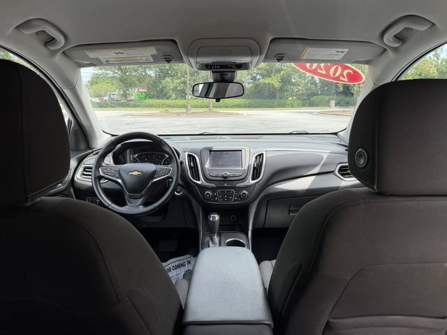 Used 2020 Chevrolet Equinox LT w/ Driver Convenience Package AWD/4WD image 30