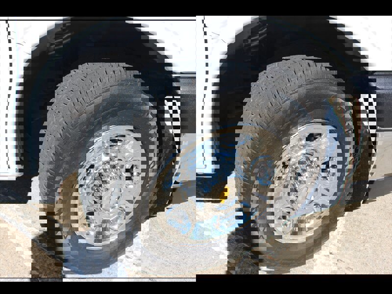 Used 2020 Chevrolet Express 2500 LT w/ LT Preferred Equipment Group image 27