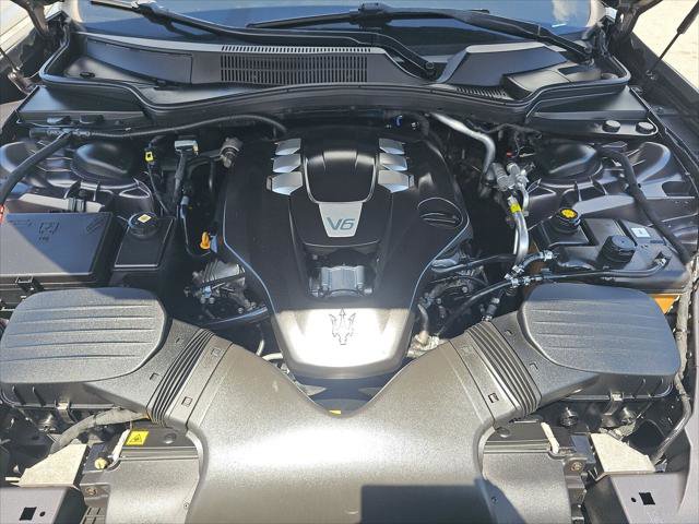 Used 2015 Maserati Ghibli RWD image 16