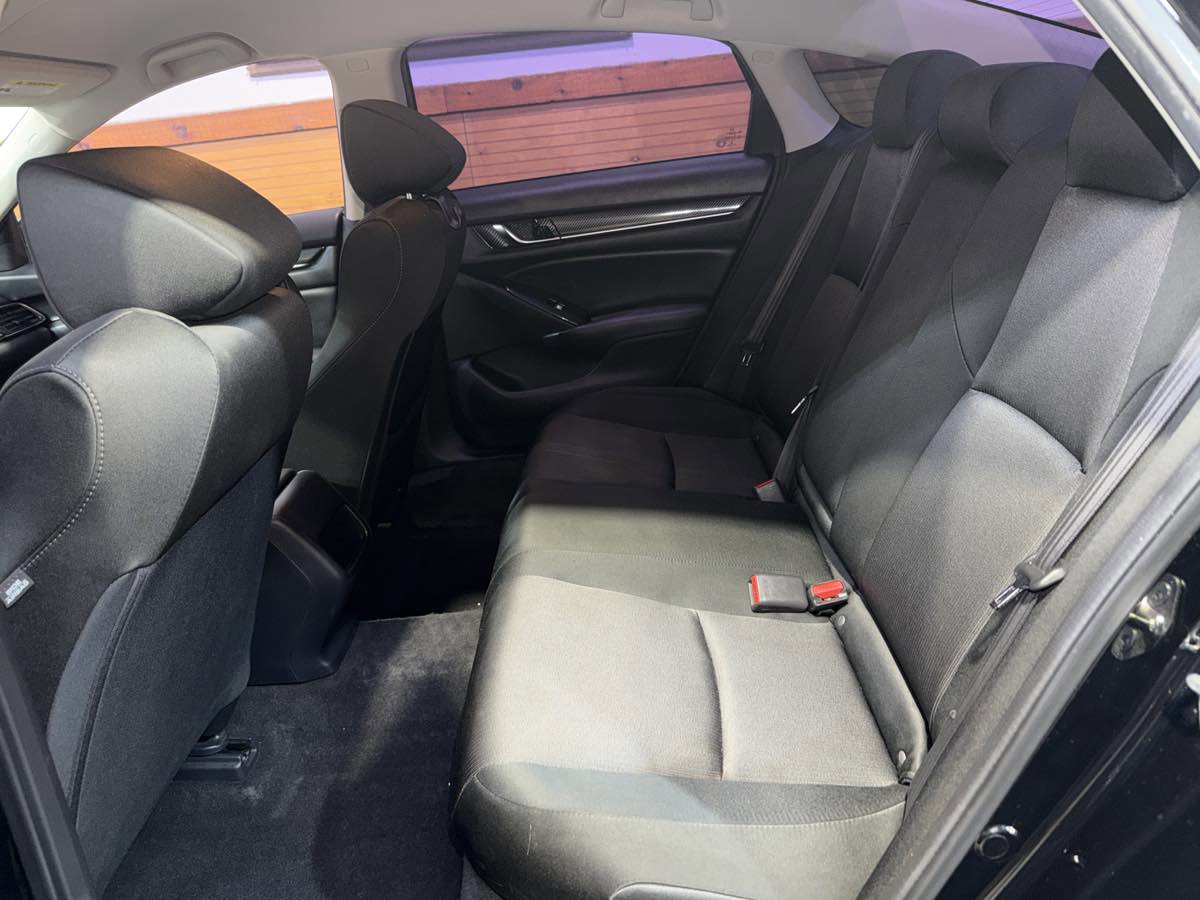 Used 2019 Honda Accord LX image 24