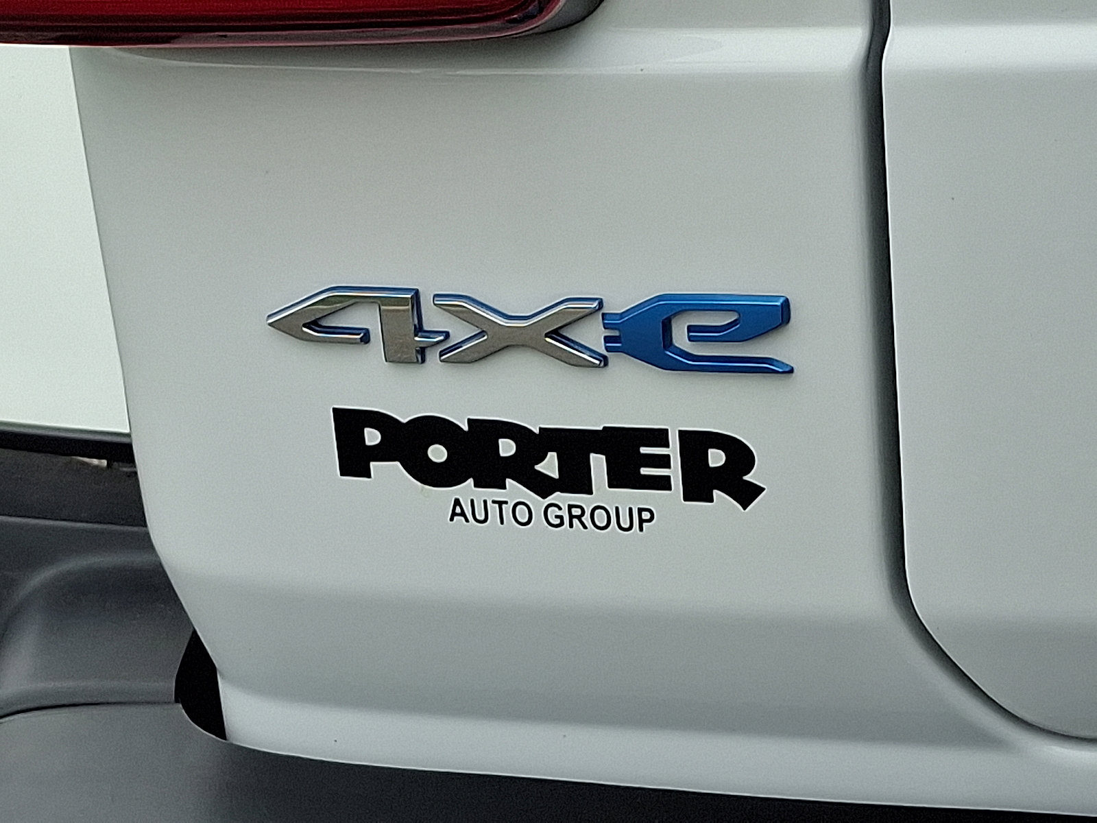 Used 2023 Jeep Wrangler Sahara w/ Cold Weather Group image 31