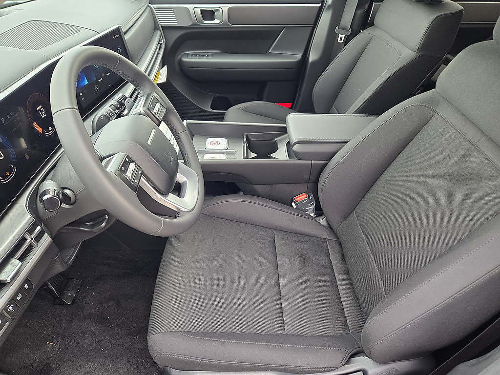 New 2026 Hyundai Santa Fe SE FWD image 14