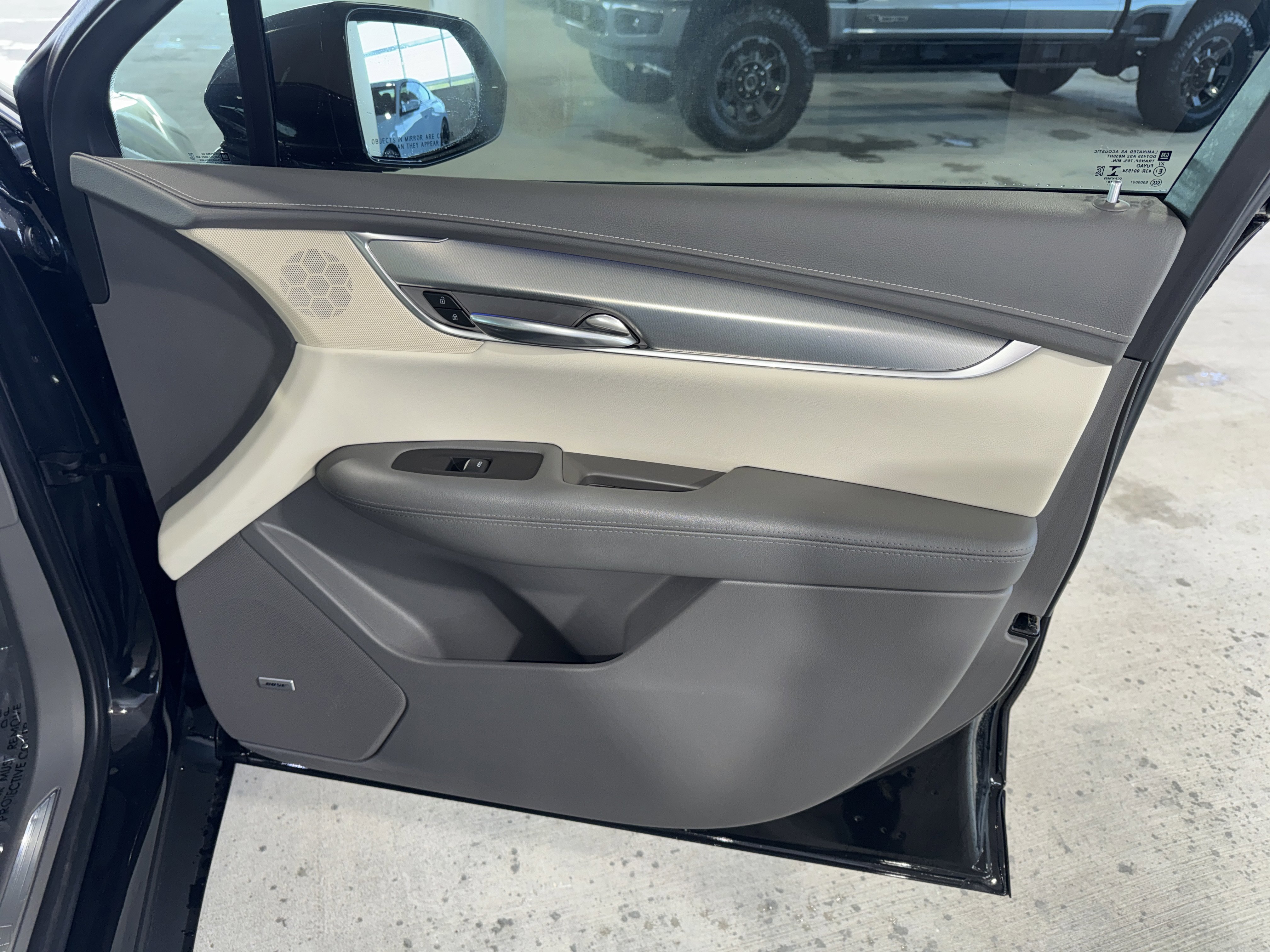 Used 2019 Cadillac XT5 Premium Luxury FWD image 9