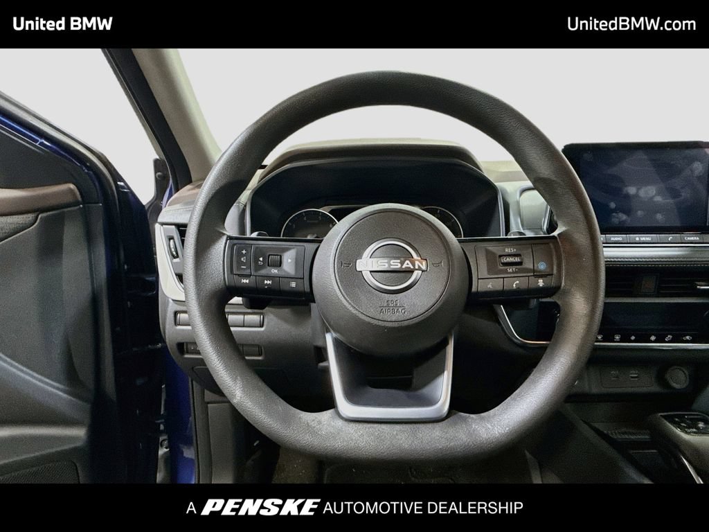 Used 2023 Nissan Rogue SV AWD/4WD image 6