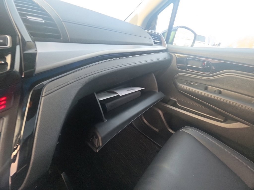 Certified 2024 Honda Odyssey Touring image 24