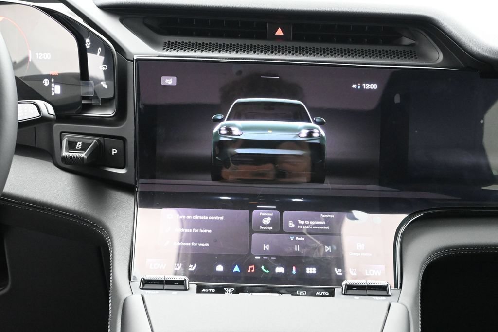 New 2026 Porsche Cayenne Electric AWD/4WD image 21