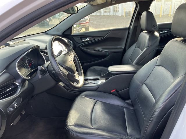 Used 2016 Chevrolet Malibu LT w/ Leather Package image 7