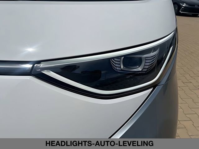 Used 2025 Volkswagen ID. Buzz 1st Edition AWD/4WD image 11
