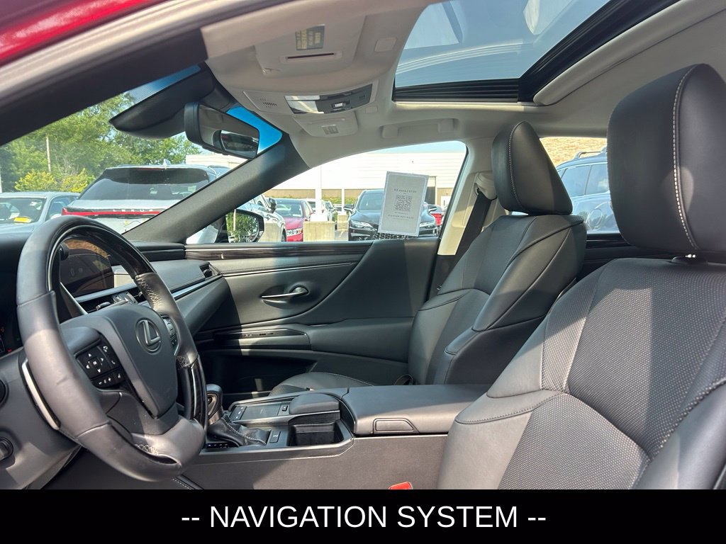 Used 2019 Lexus ES 350 w/ Premium Package FWD image 6