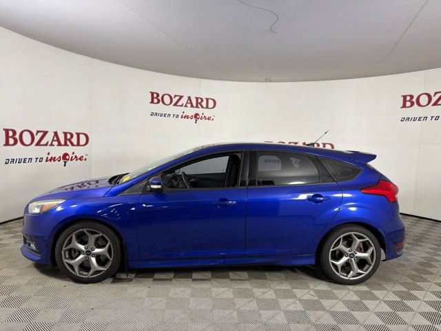 Used 2015 Ford Focus ST FWD image 5
