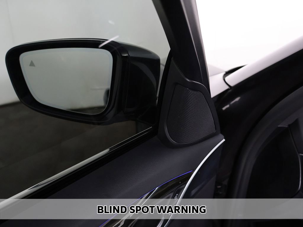 Used 2021 BMW 530i xDrive AWD/4WD image 6