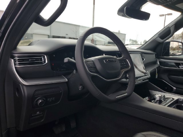 New 2026 Jeep Grand Wagoneer Limited AWD/4WD image 21