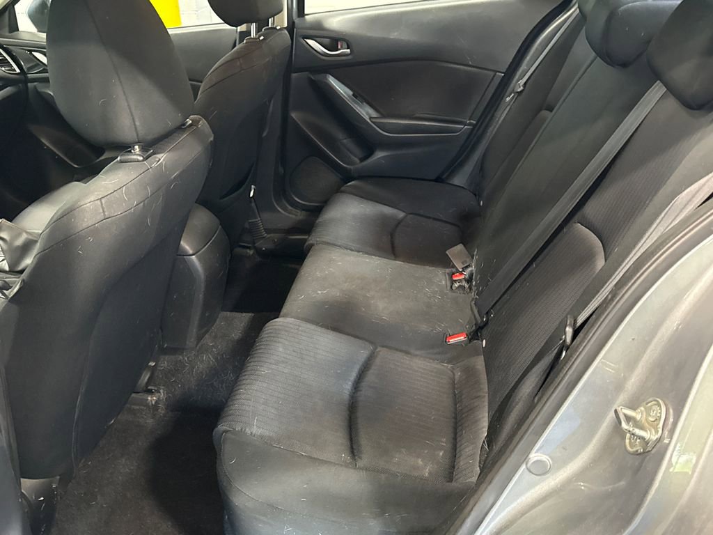 Used 2015 MAZDA MAZDA3 i Sport FWD image 8