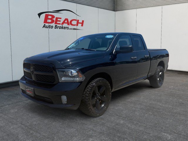 Used 2014 RAM 1500 Express w/ Black Ram 1500 Express Group AWD/4WD image 3