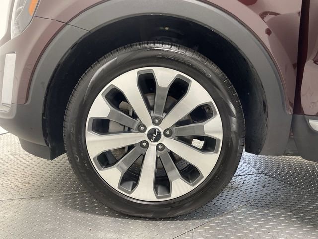 Used 2022 Kia Telluride S image 10