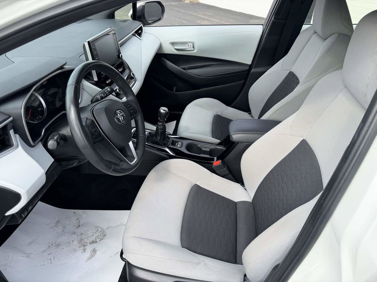 Used 2019 Toyota Corolla SE FWD image 20