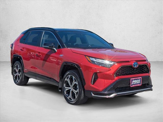 Used 2023 Toyota RAV4 XSE w/ Premium Package AWD/4WD image 3