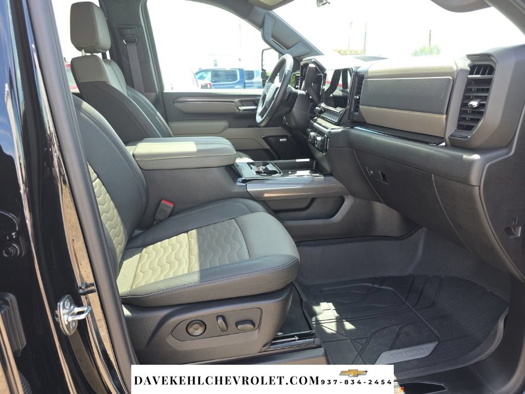 Used 2026 Chevrolet Silverado 2500 ZR2 AWD/4WD image 28