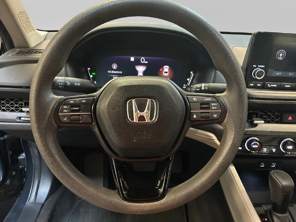 Used 2023 Honda Accord EX image 13
