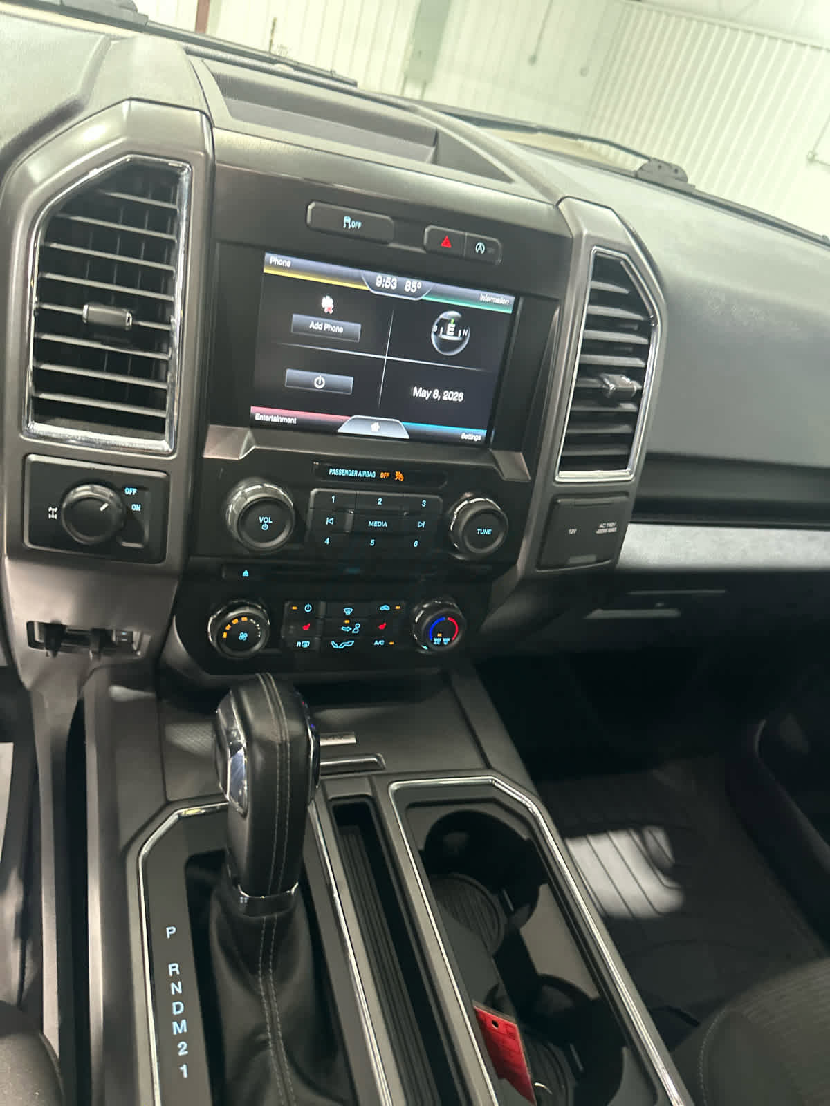 Used 2015 Ford F150 XLT w/ Equipment Group 302A Luxury RWD image 23