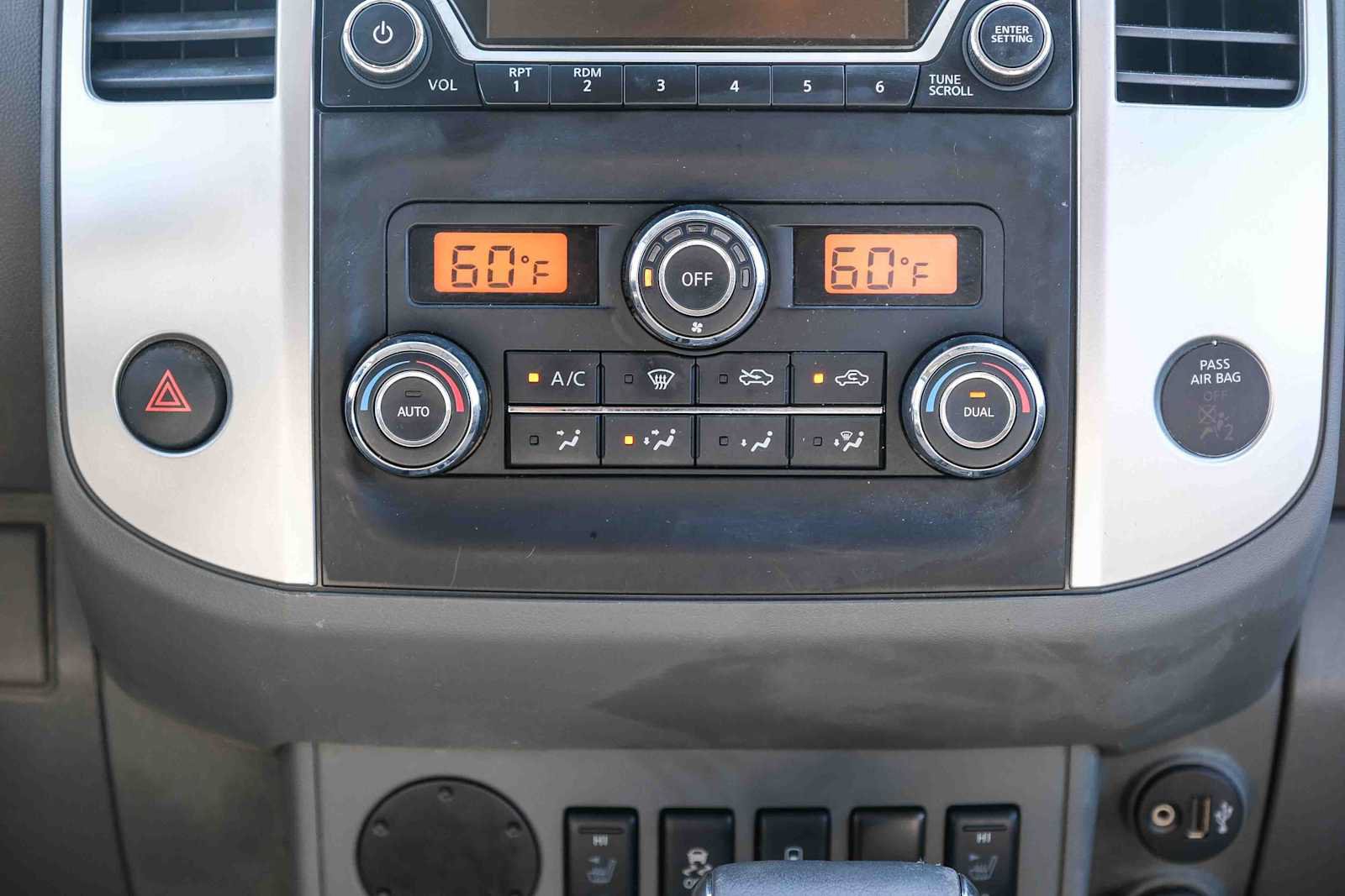 Used 2018 Nissan Frontier SV w/ Value Truck Package RWD image 15