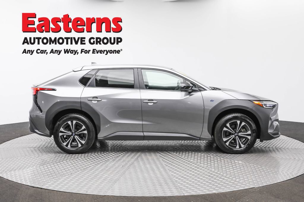 Used 2023 Subaru Solterra AWD image 4