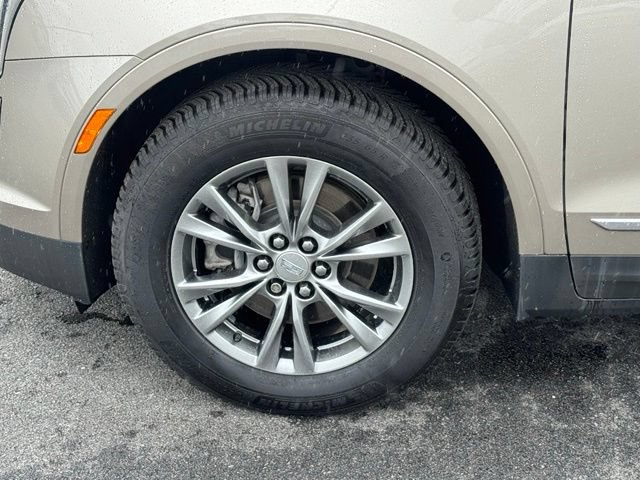 Used 2022 Cadillac XT5 Premium Luxury AWD/4WD image 4