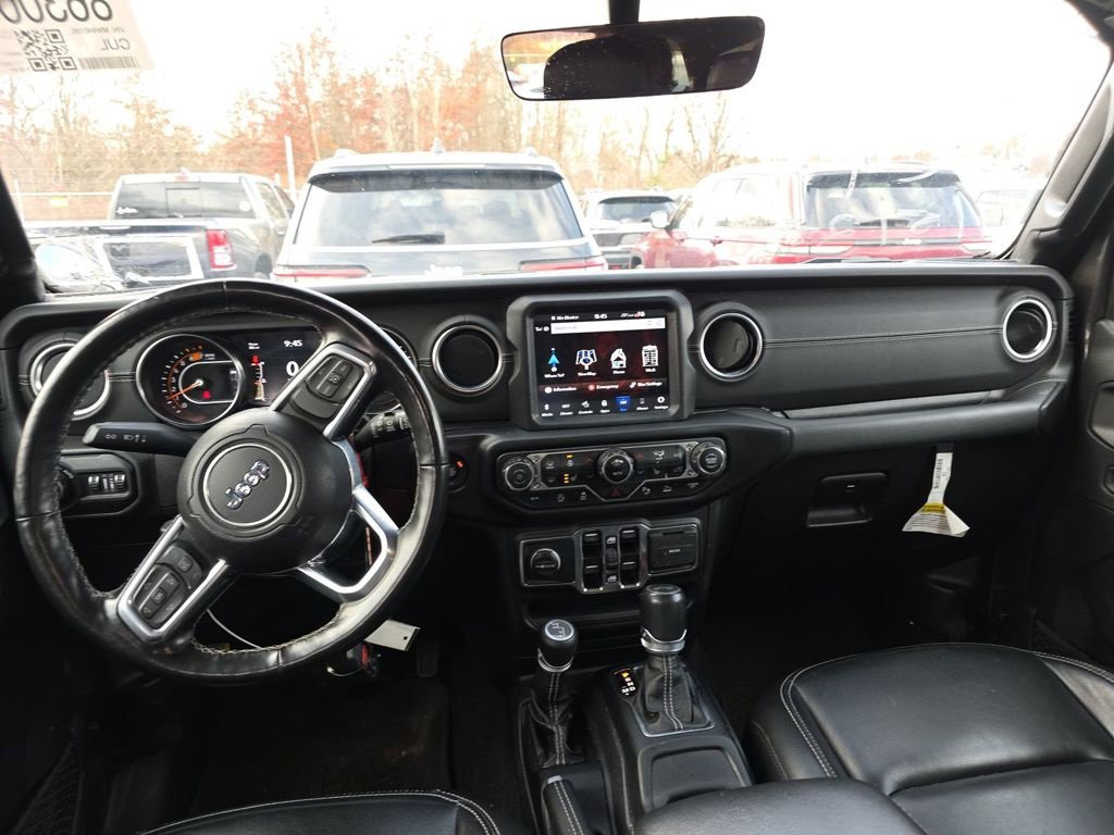 Used 2021 Jeep Wrangler Unlimited Sahara image 10