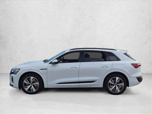 Certified 2024 Audi Q8 e-tron Premium Plus AWD/4WD image 8