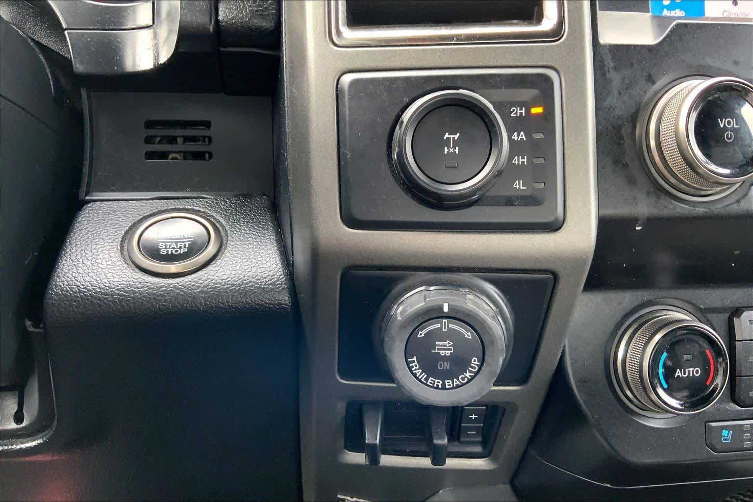 Used 2019 Ford F150 Raptor w/ Equipment Group 802A Luxury image 35