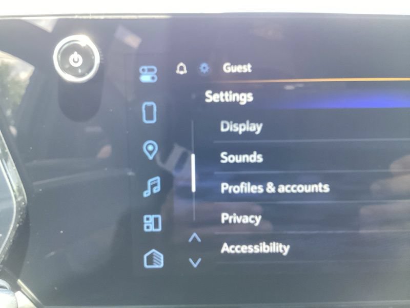 New 2027 Chevrolet Equinox LT w/ Safety and Technology Package AWD/4WD image 40