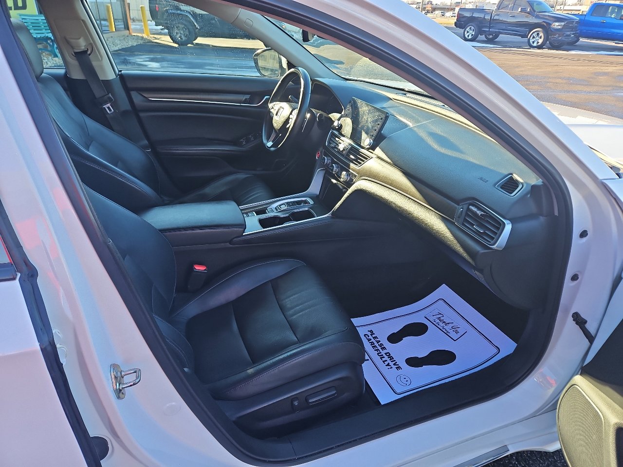 Used 2018 Honda Accord EX-L image 10