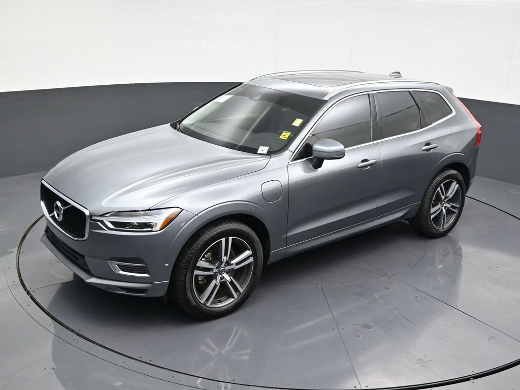 Used 2019 Volvo XC60 T8 Momentum w/ Premium Package image 14