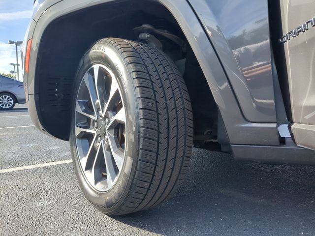 Used 2021 Jeep Grand Cherokee L Overland w/ Luxury Tech Group IV image 39