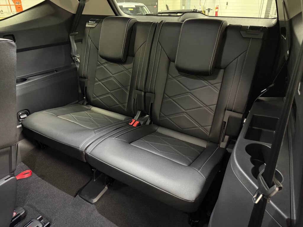 New 2026 Volkswagen Atlas SE image 20