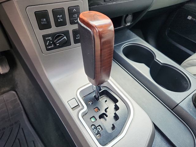 Used 2014 Toyota Sequoia Platinum AWD/4WD image 15