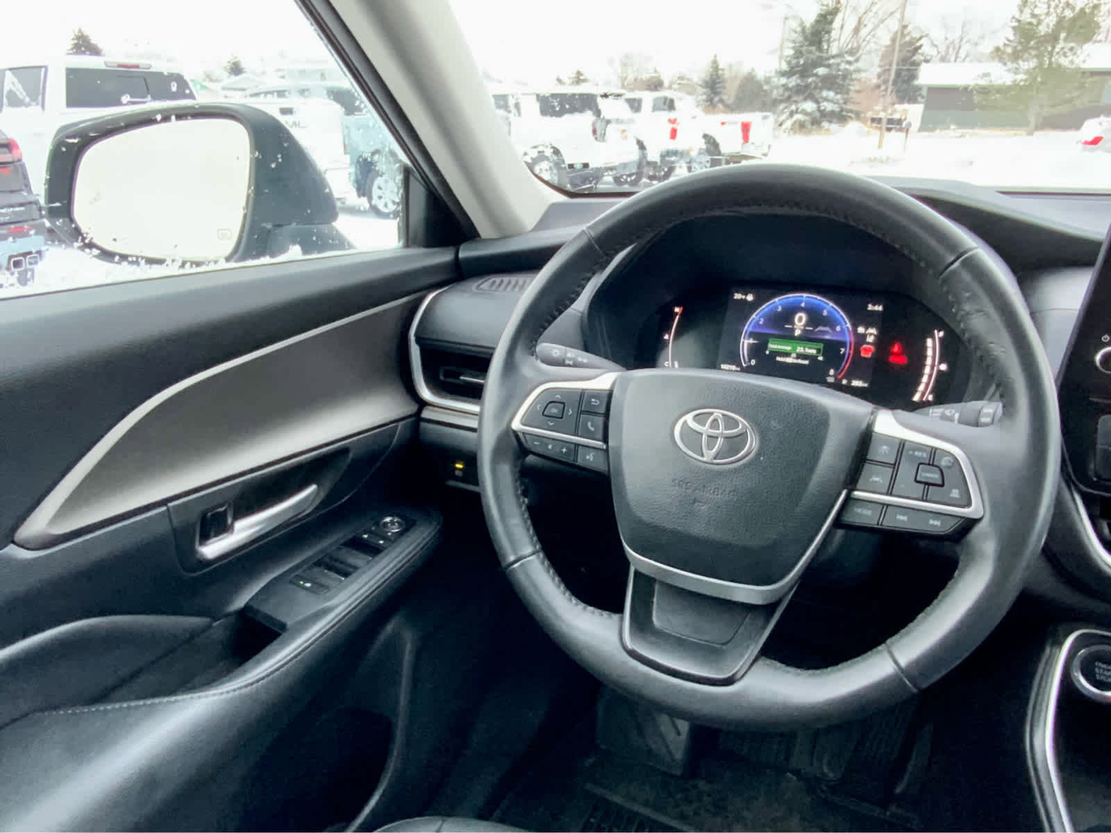 Used 2024 Toyota Grand Highlander XLE image 35