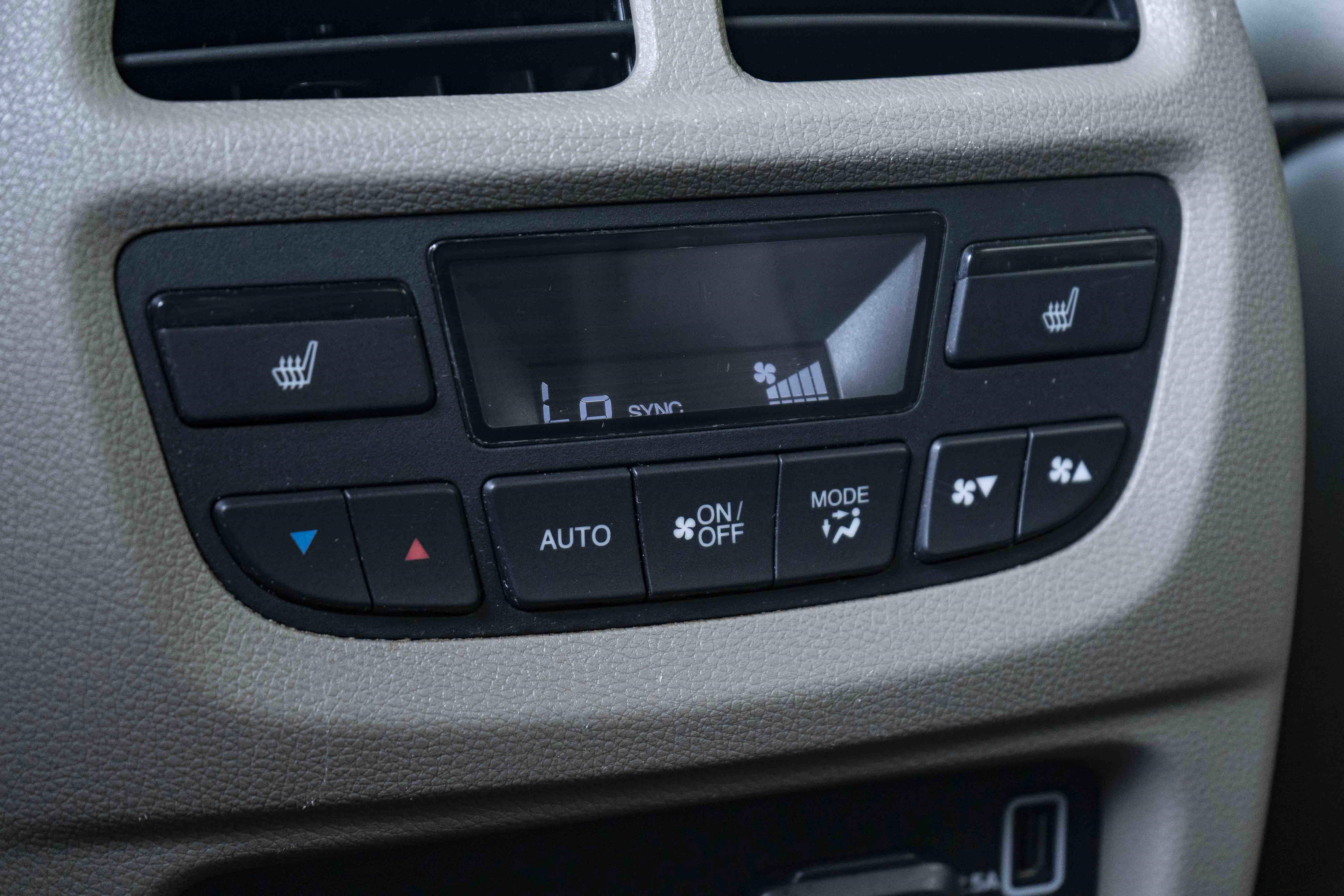 Used 2021 Honda Pilot Touring image 43