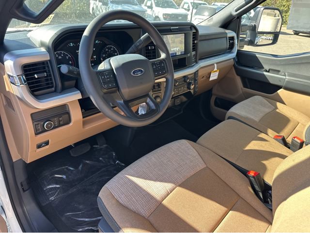 New 2025 Ford F350 XLT image 7