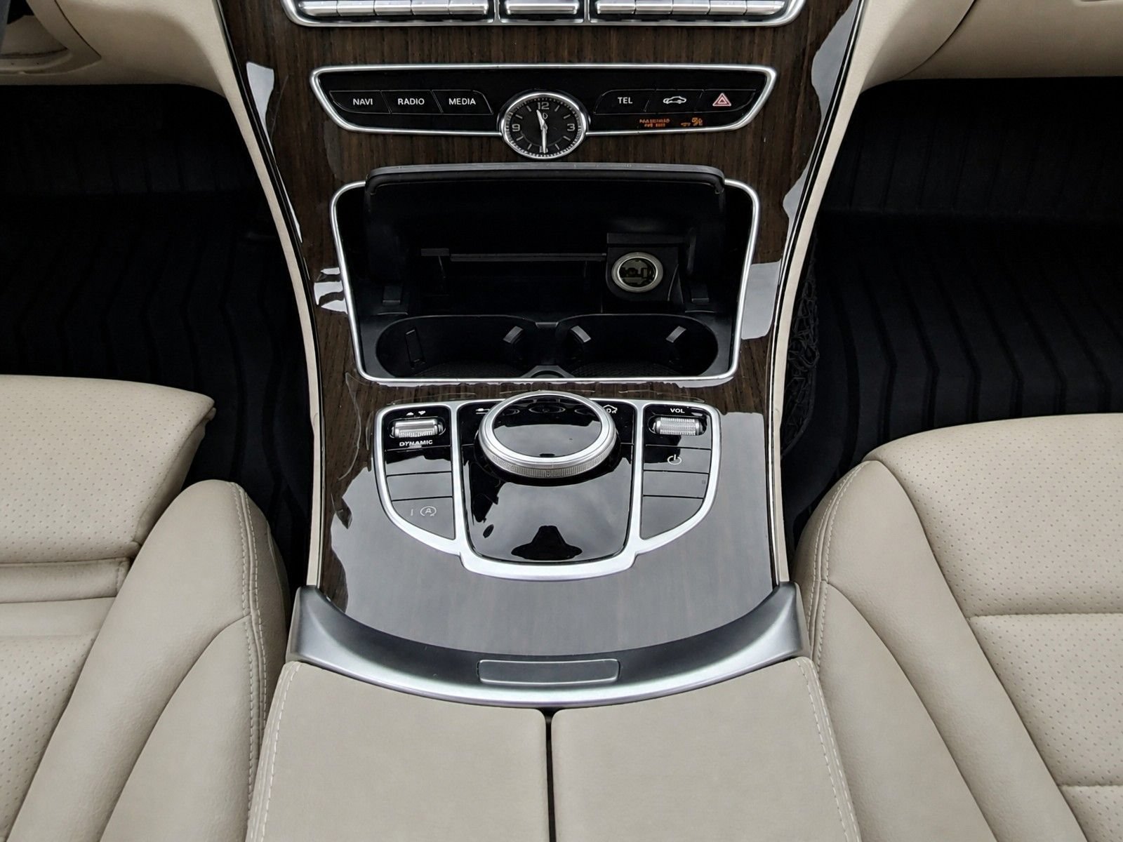 Used 2019 Mercedes-Benz C 300 Sedan image 18