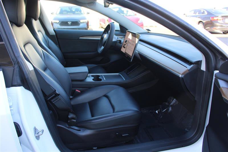 Used 2023 Tesla Model 3 Standard Range RWD image 12