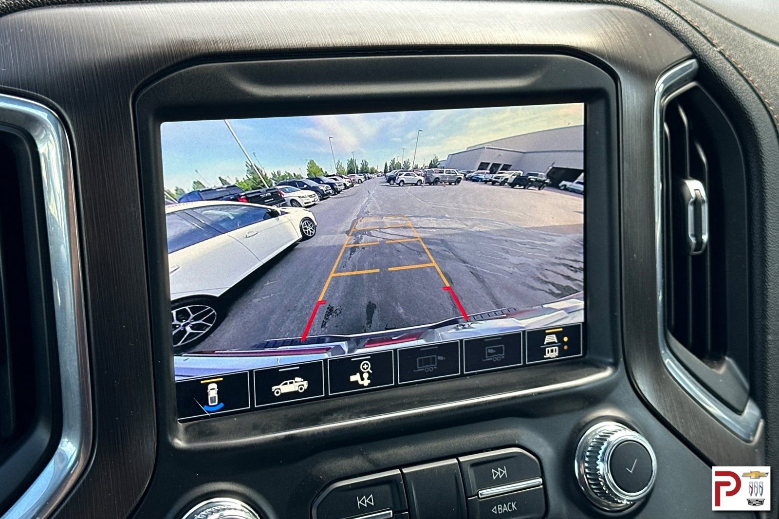 Certified 2021 GMC Sierra 3500 AT4 w/ Gooseneck/5TH Wheel Package image 23