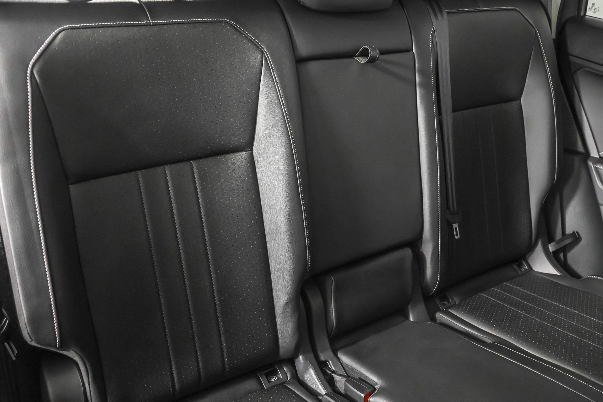 Used 2022 Volkswagen Tiguan SE image 42