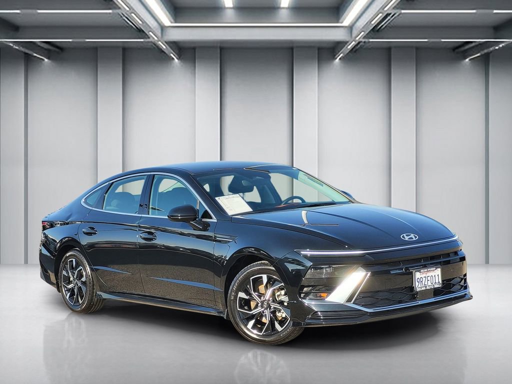 Used 2024 Hyundai Sonata SEL image 1