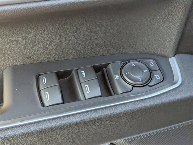 Used 2022 Chevrolet Silverado 1500 LT image 24