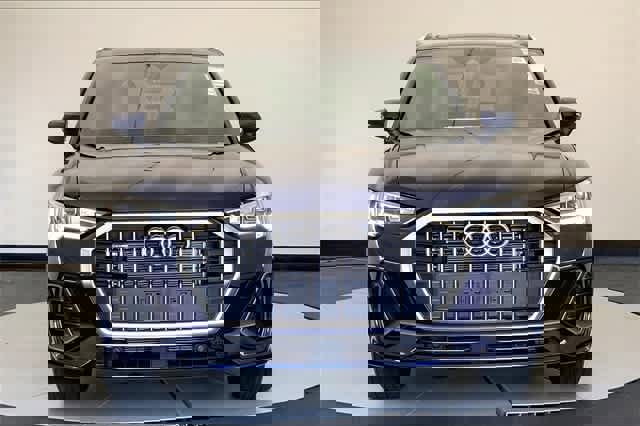 New 2025 Audi Q3 2.0T Premium image 3
