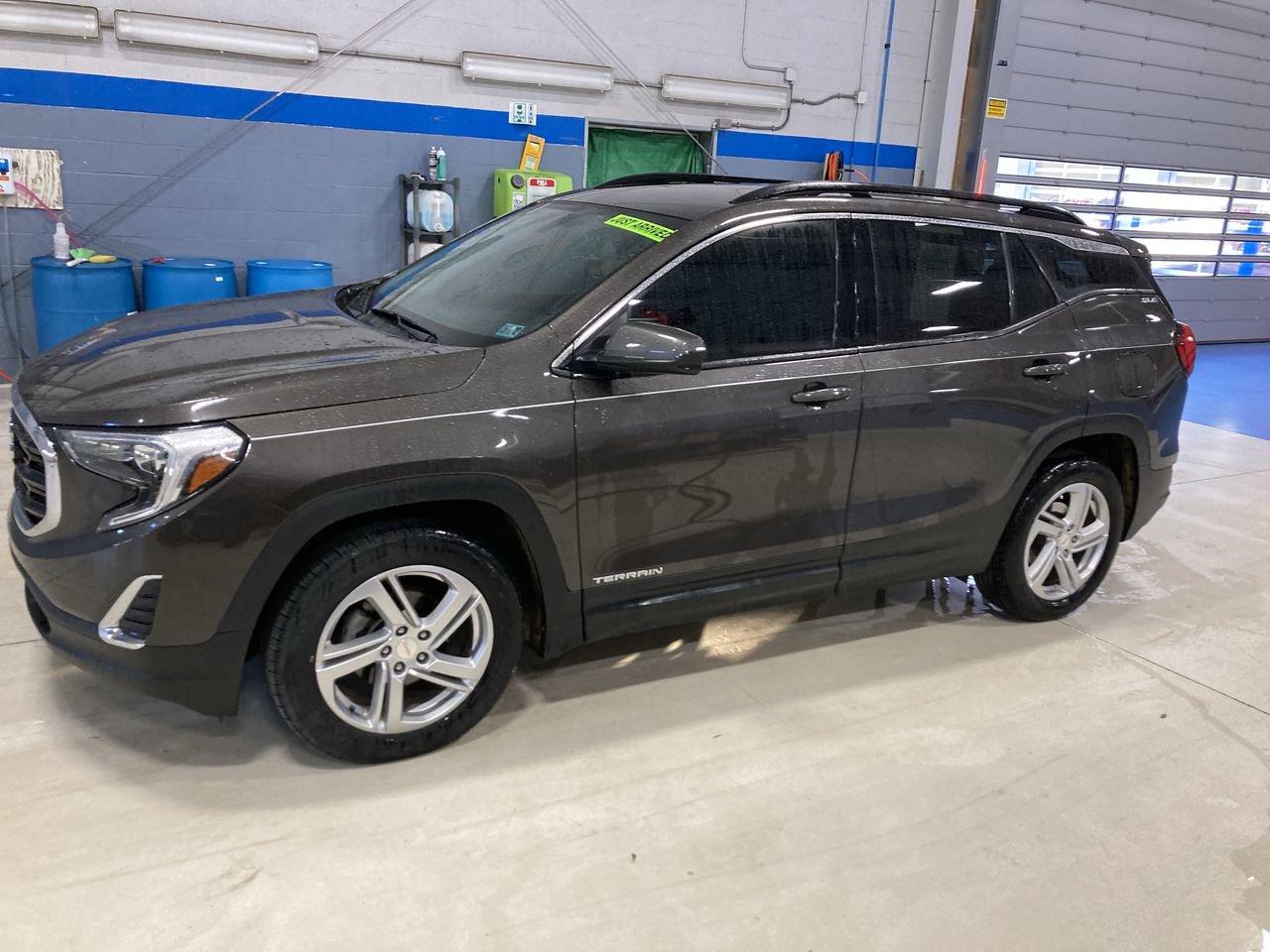Used 2019 GMC Terrain SLE w/ Driver Convenience Package AWD/4WD image 4